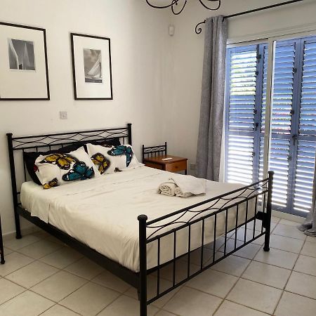 Limnaria Villas Sunny Garden Apartment Paphos Ngoại thất bức ảnh