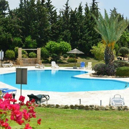 Limnaria Villas Sunny Garden Apartment Paphos Ngoại thất bức ảnh